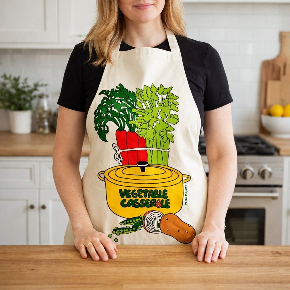 Vintage The Kitchen works Cotton Blend Vegetable Casserole Perla Meyers Apron
